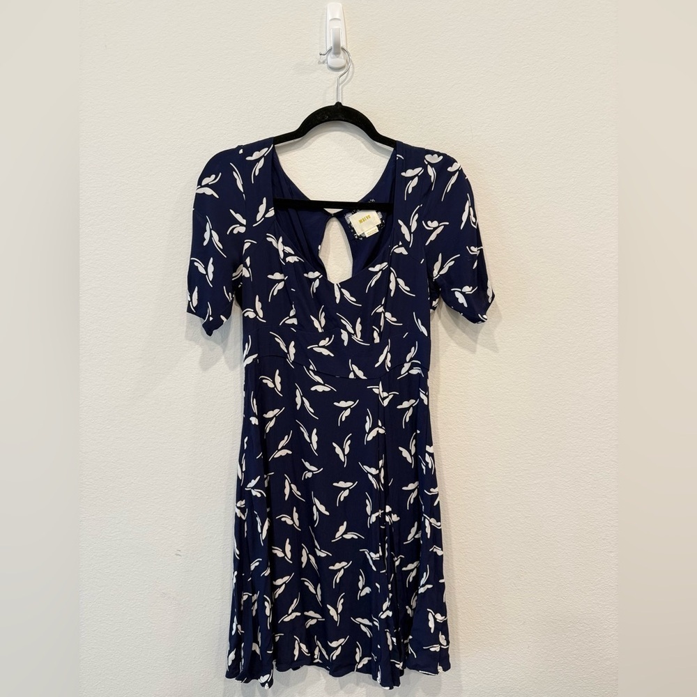 SOLD - Anthropologie Navy and White Leaf Print Mini Dress - Picture 4 of 4
